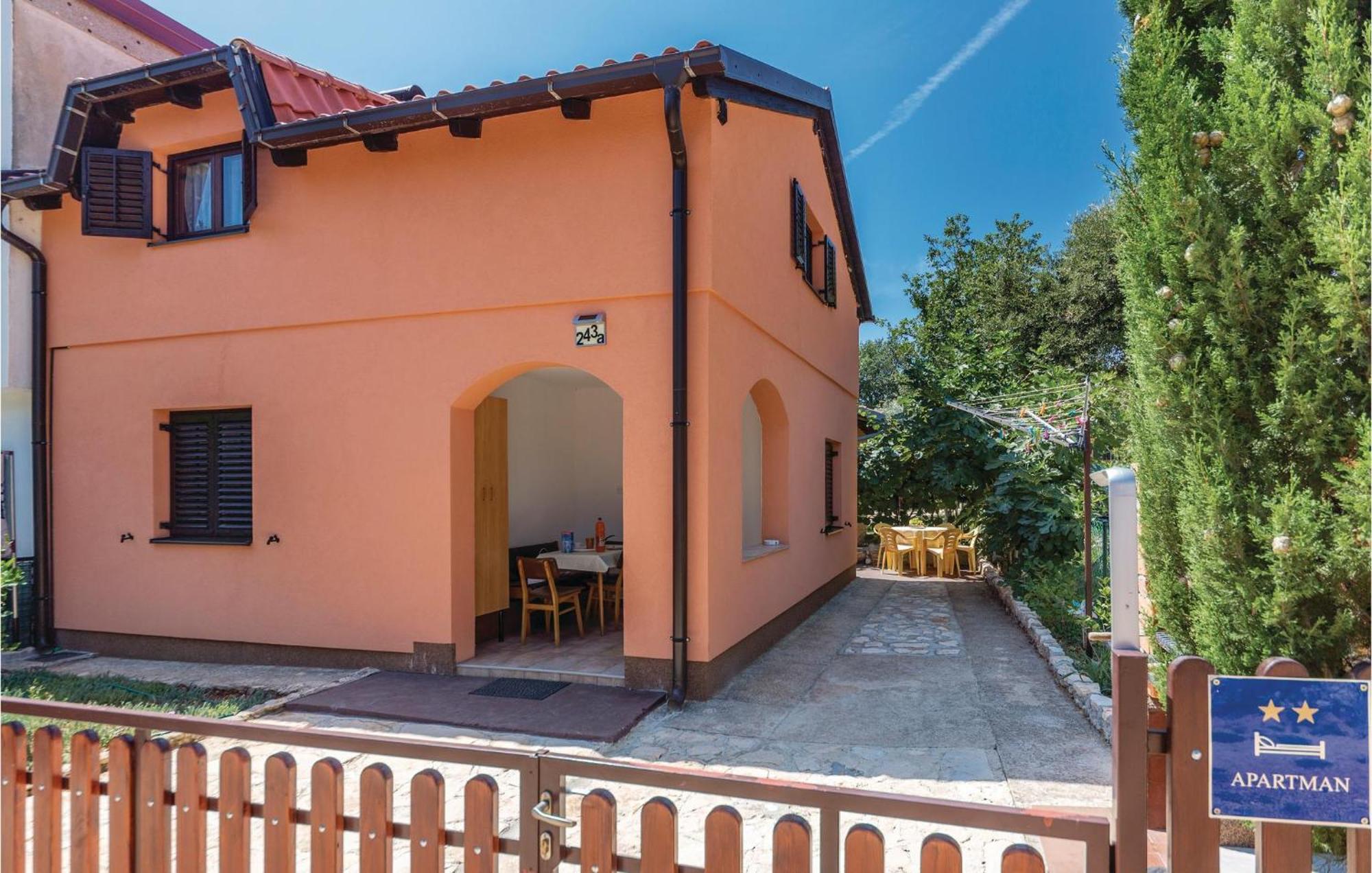 Amazing Apartment In Pavicini With Kitchen Zewnętrze zdjęcie