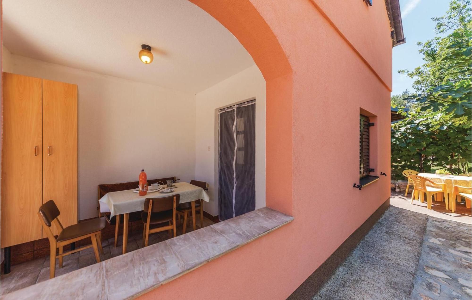 Amazing Apartment In Pavicini With Kitchen Zewnętrze zdjęcie